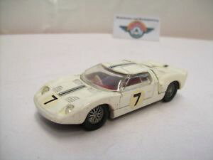 �y���������z�͌^�ԁ@�X�|�[�c�J�[�@�t�H�[�h�O�A�e�}�����C���O�����hford gt 7, 1965, white, dinkytoys made in england 143