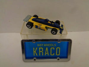 �y���������z�͌^�ԁ@�X�|�[�c�J�[�@parkn�K���[�Wthunderstreakkraco indycar hot wheels mattel1982parkn plates garage thunderstreak nissan kraco indycar hot wheels