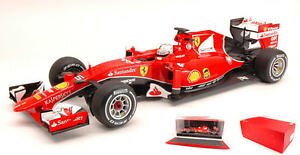 yz͌^ԁ@X|[cJ[@tF[xbe}[VAtH[~fferrari sf15t s vettel 2015 5 winner malaysia gp f1 formula 1 118 model