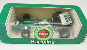 yz͌^ԁ@X|[cJ[@R[M[T[eB[X{bNXfcorgi toys surtees ts9 f1 sadolins werbemodell in ovp box model 136