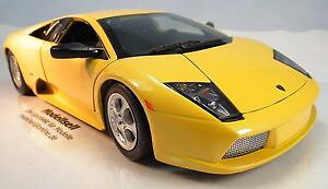 �y���������z�͌^�ԁ@�X�|�[�c�J�[�@�����{���M�[�j���f���X�P�[��lamborghini murcilago v12 6,2l model car by maisto 118 scale