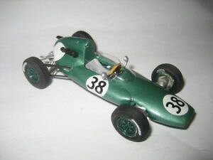 【送料無料】模型車 スポーツカー キットerf1t44ブリストルジェラルドgp 1957 143kit er assemble f1 cooper t44 bristol gerard british gp 1957 143