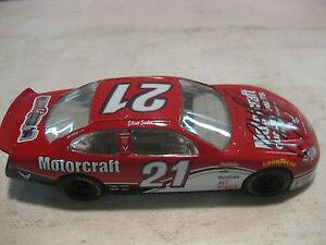 yz͌^ԁ@X|[cJ[@tH[hg[Xnascar 21 elliot saddler motorcraft ford taurus 124 skalamodelle mattel dc667