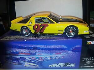 �y���������z�͌^�ԁ@�X�|�[�c�J�[�@�A�������v���g�^�C�v�G���W���|���e�B�A�b�N�A�N�V�����~���galan kulwiki 97 prototype engines 1983 pontiac firebird 124 action xtreme mint