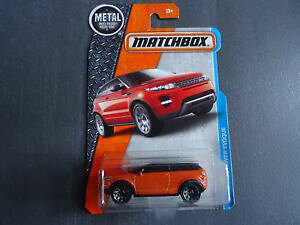 �y���������z�͌^�ԁ@�X�|�[�c�J�[�@�I�����W���[�o�[�����O�J�[�h listingmatchbox range rover evoque in orange colour 2015 issue on long card sealed