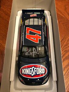 yz͌^ԁ@X|[cJ[@{r[{eTCg^Jbobby labonte 47 kingsford autographed 2011 toyota camry 1 of 718 w coa