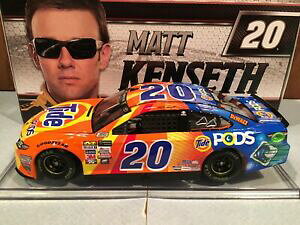 �y���������z�͌^�ԁ@�X�|�[�c�J�[�@2017�A�N�V�����}�b�gkenseth20553124 12017 action matt kenseth 20 tide pods 124 1 of 553