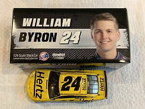 yz͌^ԁ@X|[cJ[@EBAoCwcX^[GiW[JbvJ[william byron hand signed 2019 hertz nascar monster energy cup 124 car