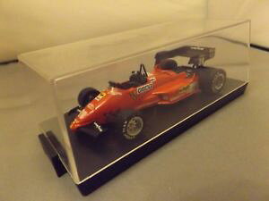 【送料無料】模型車 スポーツカー モデルフェラーリミケーレアルボレート143 brumm model r142 ferrari 126c4 michele alboreto 1984 f1