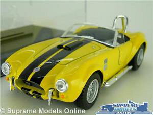 �y���������z�͌^�ԁ@�X�|�[�c�J�[�@ac shelby�R�u��427model car1965132 scale yellowcase sports kinsmartk8ac shelby cobra 427 model car 1965 132 scale yellow cas