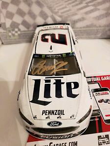 yz͌^ԁ@X|[cJ[@ubhTC~[[X2018 brad keselowski 2 autographed miller lite advance auto clash race win 124