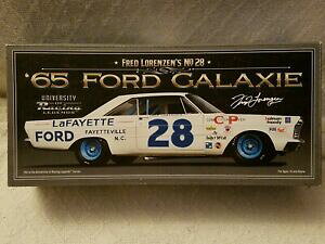 yz͌^ԁ@X|[cJ[@124 florenzen28 1965 ford galaxie universityof racing legends autographed124 f lorenzen 28 1965 ford galaxie university of