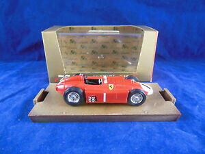 �y���������z�͌^�ԁ@�X�|�[�c�J�[�@���[�V���O�X�P�[�������`�A�t�F���[��brumm r76 1955 lancia ferrari d50 in red hp 270 racing 1 143 scale