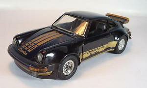 �y���������z�͌^�ԁ@�X�|�[�c�J�[�@�O���b�v�|���V�F�^�[�{eidai grip 128 porsche 930 turbo metal 2589