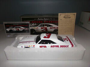 yz͌^ԁ@X|[cJ[@ofBxCJ[C[VO124 buddy baker 3 1969 royal dodge charger 500 university of racing nib