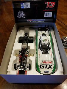 yz͌^ԁ@X|[cJ[@WtH[XX^Ojohn force castrol 124 2013 mustang funny car nib