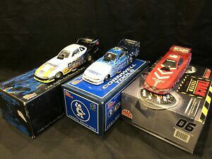 【送料無料】模型車 スポーツカー 3listing124ディーンskuzaジョンエンジンロット listing124 dean skuza john force funny cars lot of 3