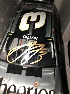 yz͌^ԁ@X|[cJ[@TCI[XeBfBpbNVA_CJXgautographed austin dillon 2015 cheerios 124 raw diecast 44 of only 72 made