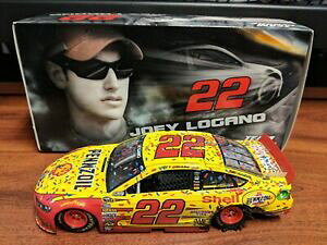 yz͌^ԁ@X|[cJ[@WCyYIC[NZiCg[XJX^_CJXg2015 joey logano pennzoil bristol night race win custom 124 nascar diecast