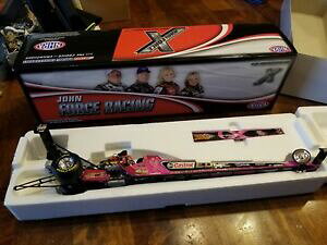 yz͌^ԁ@X|[cJ[@brittany force 2013castrol edge pink dragster638nib124 1brittany force 2013 castrol edge pink dragster 124 1 of 638 nib