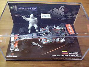 【送料無料】模型車 スポーツカー マクラーレンミシュランボックスファンパブロモントーヤ143 mclaren 2006 mp421 michelin box juan pablo montoya