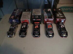 �y���������z�͌^�ԁ@�X�|�[�c�J�[�@�f�C���A�[���n�[�g�A�N�V�������b�gdale earnhardt 124 action 5car lot