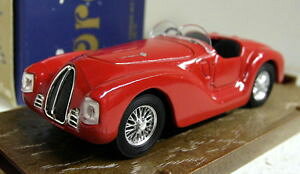 �y���������z�͌^�ԁ@�X�|�[�c�J�[�@brumm 143r66�t�F���[��815hp 75 1940�_�C�J�X�g���f���J�[brumm 143 scale r66 ferrari 815 sport hp 75 1940 red diecast model car