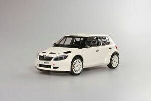 yz͌^ԁ@X|[cJ[@VR_t@rAskoda fabia s2000 white abrex 118