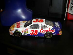 yz͌^ԁ@X|[cJ[@GIbgTh[R{tH[hvg^CvTCelliott sadler signed combos 38 mamp;m 2003 ford prototype 124 autographed