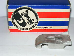 �y���������z�͌^�ԁ@�X�|�[�c�J�[�@�O�����v�����f���|���V�F�}���e�B�j�j�����u���N�����N���z���C�g���^���L�b�ggrand prix models porsche 9083 martini 1976 nurburgring 3 white metal kit 143