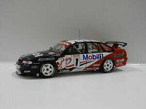 yz͌^ԁ@X|[cJ[@z[fRhJ[OEYNVbN118 holden vs commodore 1999 reverse livery clowndes 1 classic carlectabl