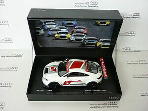yz͌^ԁ@X|[cJ[@AEfBfJ[Jbvv[e[Voriginal audi model car, tt cup 2015, 118 presentation starting number 1