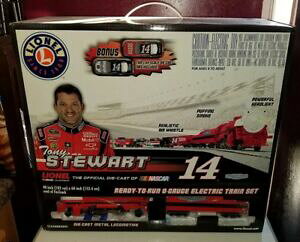 yz͌^ԁ@X|[cJ[@gj[X`[gtony stewart 14 lionel nascar train set t1428train