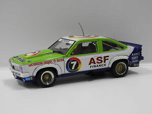 yz͌^ԁ@X|[cJ[@z[fXI[gA[g118 holden lx torana a9x 1979 atcc winner bmorris 7 auto art 87963