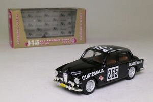 yz͌^ԁ@X|[cJ[@At@ILVRbrumm r145; alfa romeo 1900; 1954 panamerica mexico, rn265; excellent boxed