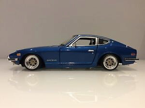 �y���������z�͌^�ԁ@�X�|�[�c�J�[�@�_�b�g�T���N�[�y118 modified datsun 240z 1971 coupe maisto brand amp; boxed
