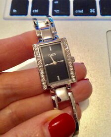 【送料無料】腕時計　ラインストーンクリスタルレディースファッションプレゼントsilver plated rhinestone crystal encrusted ladies fashion watch birthday gift