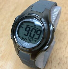 【送料無料】腕時計　スポーツデジタルアラームクロノクォーツバッターtimex 1440 sports lady 50m lcd digital alarm chrono quartz watch hour~ batter