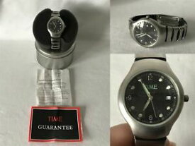 【送料無料】腕時計　タイムバッテリークォーツ unused time magazine branded battery quartz wristwatch in metal tin