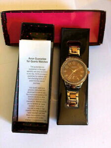 yzrv@GC{uhavon quartz watch brand and boxed