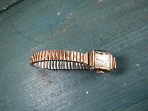 �y���������z�r���v�@���G�O��ancienne montre femme mcanique or 18k tte d039; aigle celly ebauche suisse