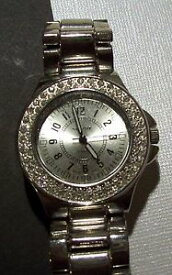 【送料無料】腕時計　スクープクォーツpretty scoop cz studded quartz watch