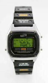 【送料無料】腕時計　メンズウォッチクロノアラームシルバーブラックラバークォーツストップウォッチ