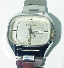 【送料無料】腕時計　ビンテージスイスアナログウォッチスイスgenuine vintage bulova 17 jewels swiss automatic analog watch tswiss