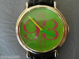 【送料無料】腕時計　フランスブレスレットノワールファムmade in france grosse montre bracelet or fluo cuir noir femme woman big watch 90