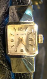 【送料無料】腕時計　レディースウィットケースkゴールドヴィンテージpretty ladies wittnauer extended case 10 k gold filled unique vintage watch wind
