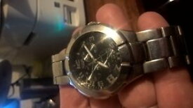 【送料無料】腕時計　クロノグラフスチールブレスレットneues angebotguess gents steel chronograph bracelet watch pwo in good order