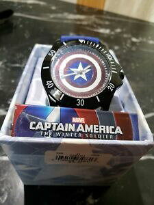 �y���������z�r���v�@�A�����J���[�L���Ocaptin america marvel accutime watch working great