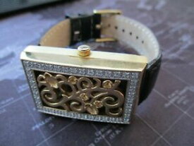 【送料無料】腕時計　ピークモダンladies secret quartx peek a boo, modern watch,,used