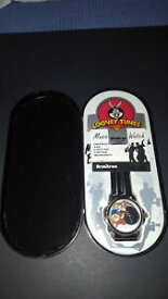 【送料無料】腕時計　コヨーテメルブランヴィンテージボックスvintage 1998 wile e coyote mel blanc armitron voice watch in box